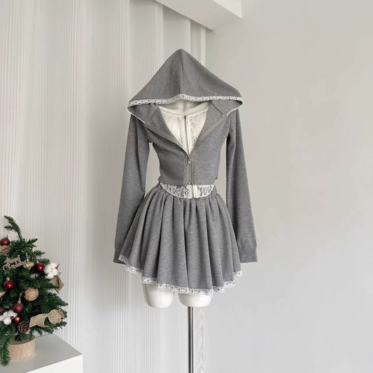 韩团女高 假两件连帽卫衣+半裙套装 K-pop Schoolgirl Style Two-Piece Set: Layered-Look Hoodie with Skirt