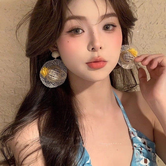 西西里邂逅 小众设计感度假风草帽耳环 Sicilian Encounter Niche Design Vacation-Style Straw Hat Earrings