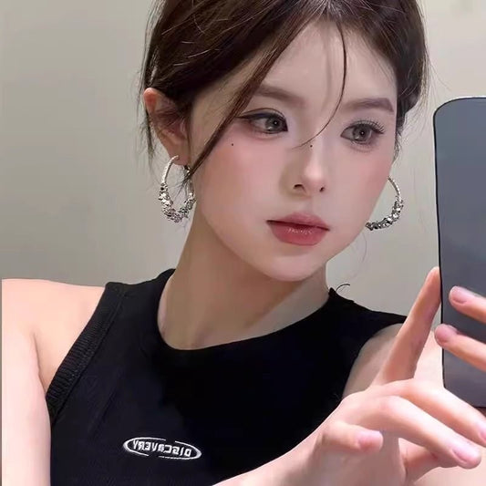 气质韩妹 银色闪钻大圈圈耳环 Elegant Korean Style Silver Sparkling Rhinestone Hoop Earrings
