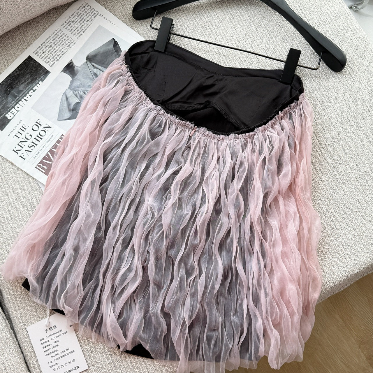 蔷薇 粉色肌理褶皱腰封修身带胸垫套装 Rose Pink Textured Pleated Waist-Cinching Slim Fit Set with Padded Bra