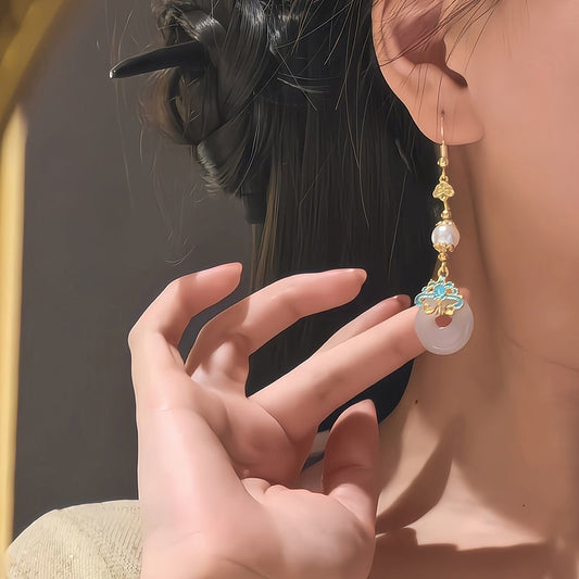 云腾玉梦 新中式国风耳环 Rising Clouds and Jade Dreams – New Chinese Style Earrings