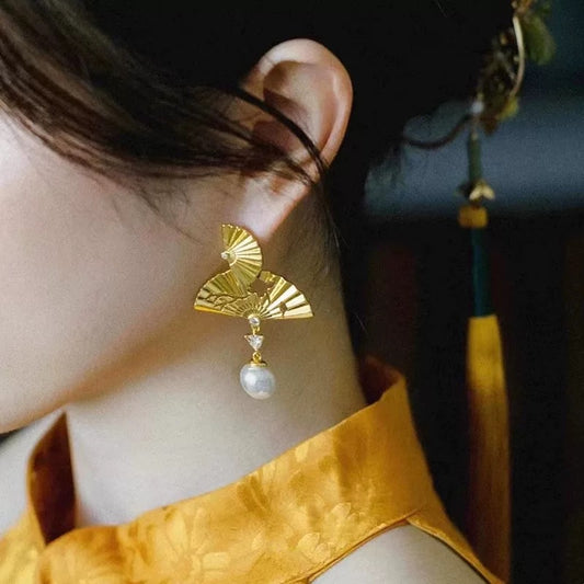 纸醉金扇 新中式国风扇子耳环 Drunken Paper & Golden Fan – New Chinese Style Fan Earrings