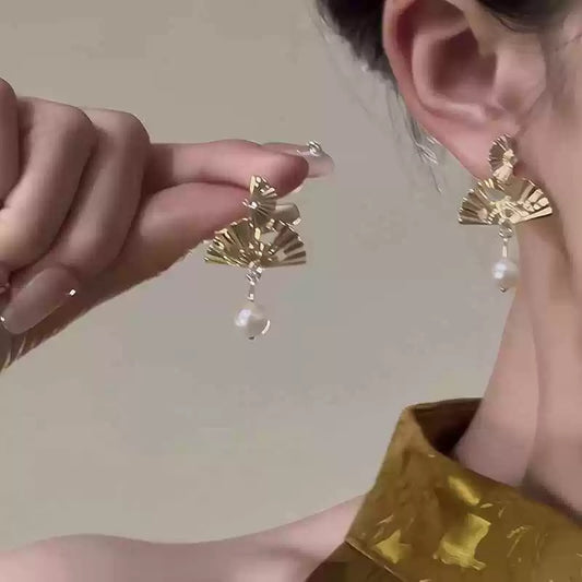 纸醉金扇 新中式国风扇子耳环 Drunken Paper & Golden Fan – New Chinese Style Fan Earrings