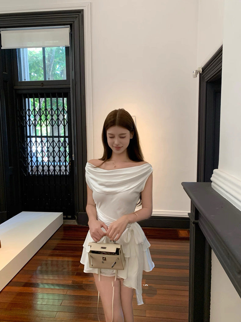 典藏情话 缎面荡领荷叶边连衣裙  Timeless Romance Satin Draped Neck Ruffle Dress