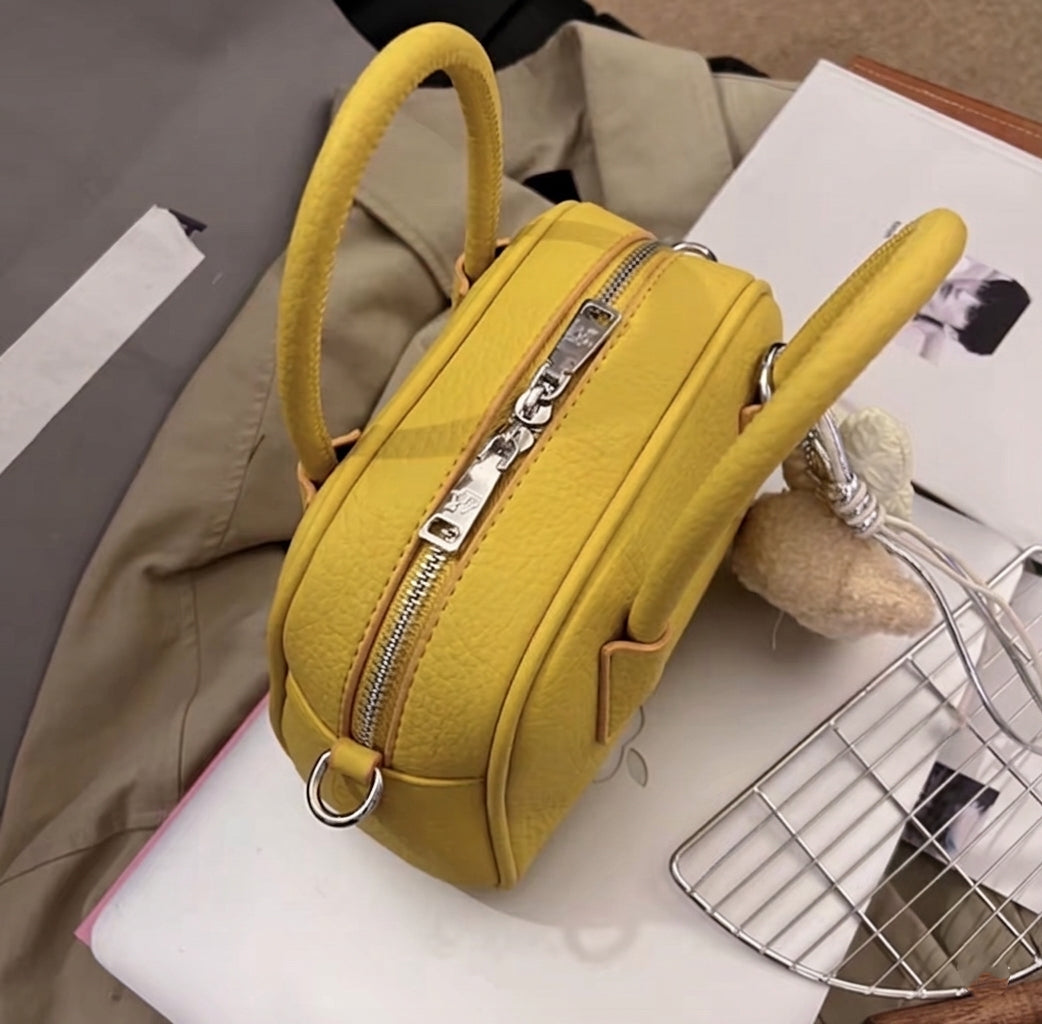 Mini Arc Textured Minimalist Mini Bowling Handbag