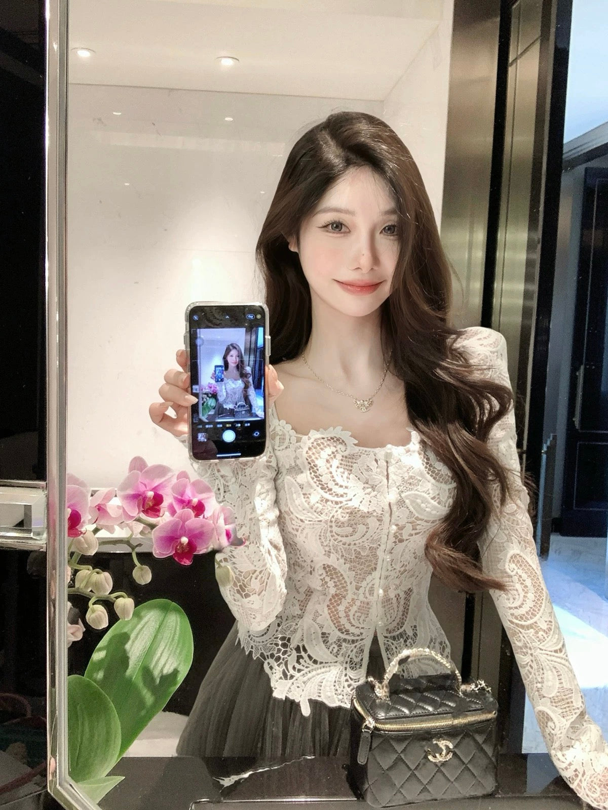 月林纪事 性感蕾丝上衣半裙套装 Yuelin Chronicle: Sexy Lace Top and Skirt Set