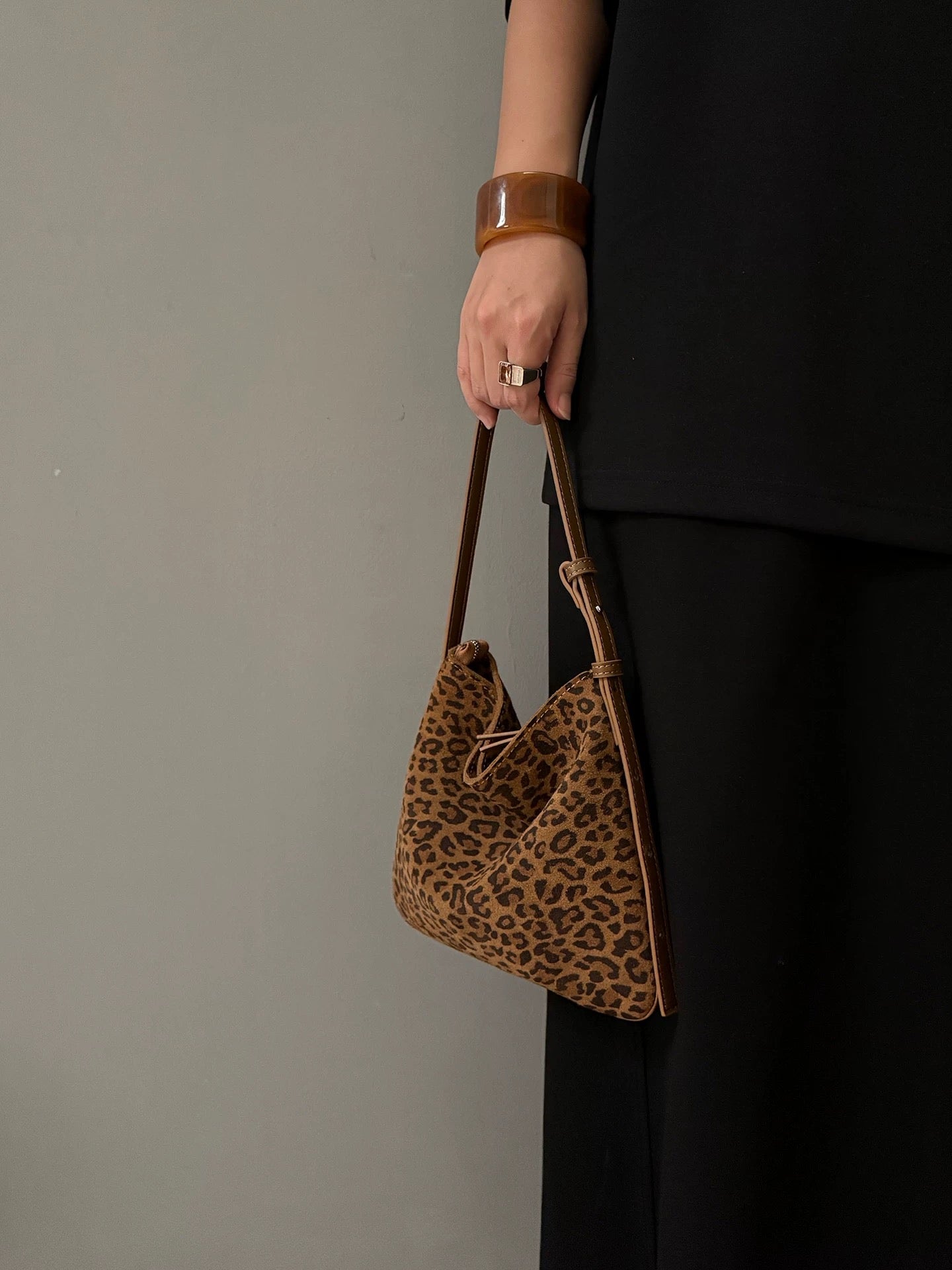 Leopard-print mini tote bag
