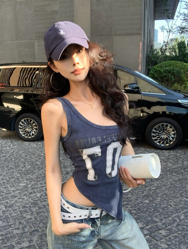 辣妹潜规则 美式辣妹斜肩不规则上衣 Hot Girl Code Asymmetric Off-Shoulder American-Style Top