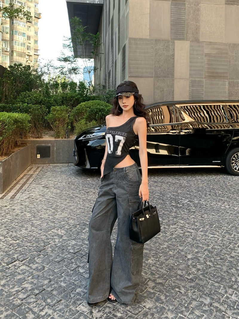 辣妹潜规则 美式辣妹斜肩不规则上衣 Hot Girl Code Asymmetric Off-Shoulder American-Style Top