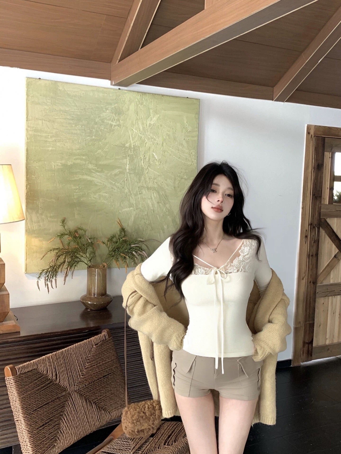 暖阳织语 御姐风修身内搭打底衫上衣 Warm Sun Weave · Power Chic Slim-Fit Base Layer Top