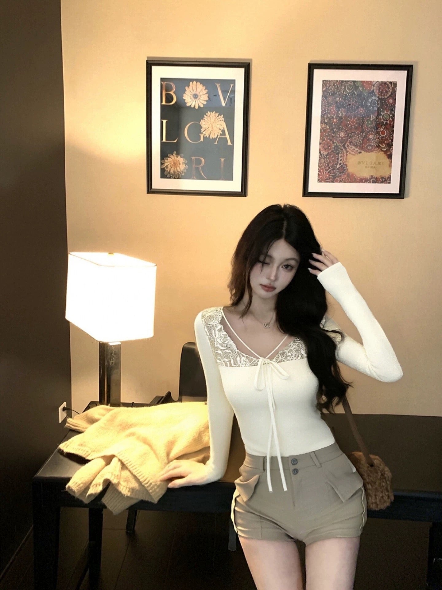 暖阳织语 御姐风修身内搭打底衫上衣 Warm Sun Weave · Power Chic Slim-Fit Base Layer Top