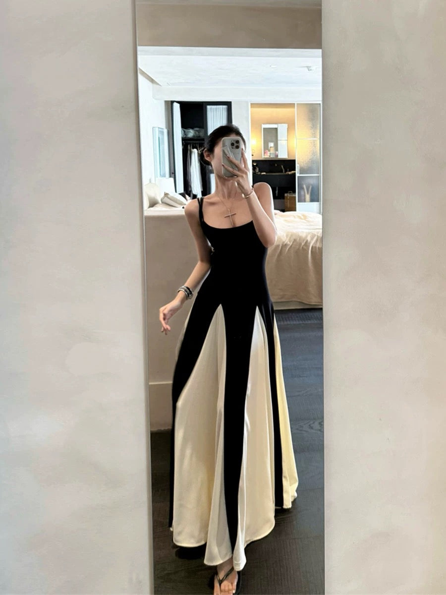 南洋夫人 复古黑白渡假風连衣裙 Nanyang Lady · Retro Black & White Resort Dress