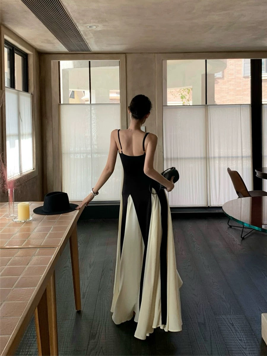 南洋夫人 复古黑白渡假風连衣裙 Nanyang Lady · Retro Black & White Resort Dress