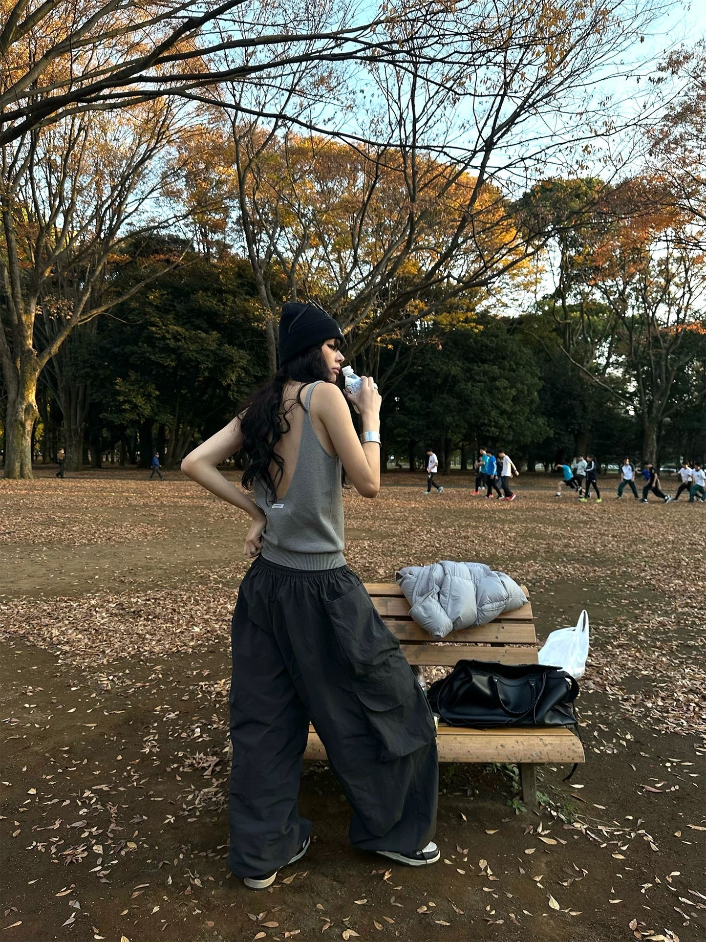 反转魅力 灰色露背针织上衣 Reverse Charm · Grey Backless Knit Top