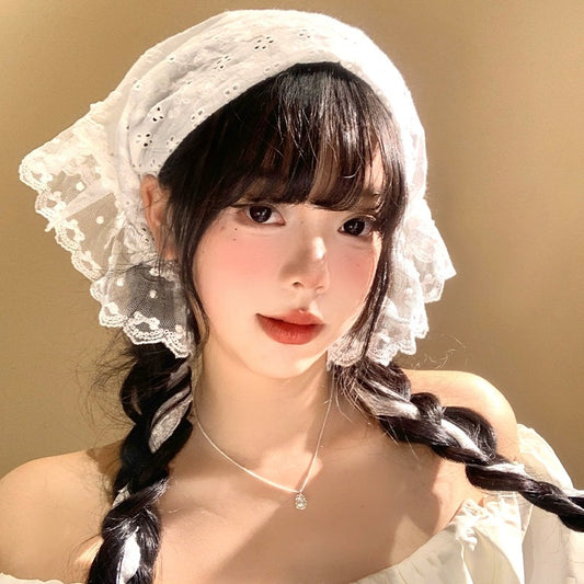 牧羊少女 高级感三角巾包头丝巾 Elegant Shepherdess-Style Triangle Silk Headscarf