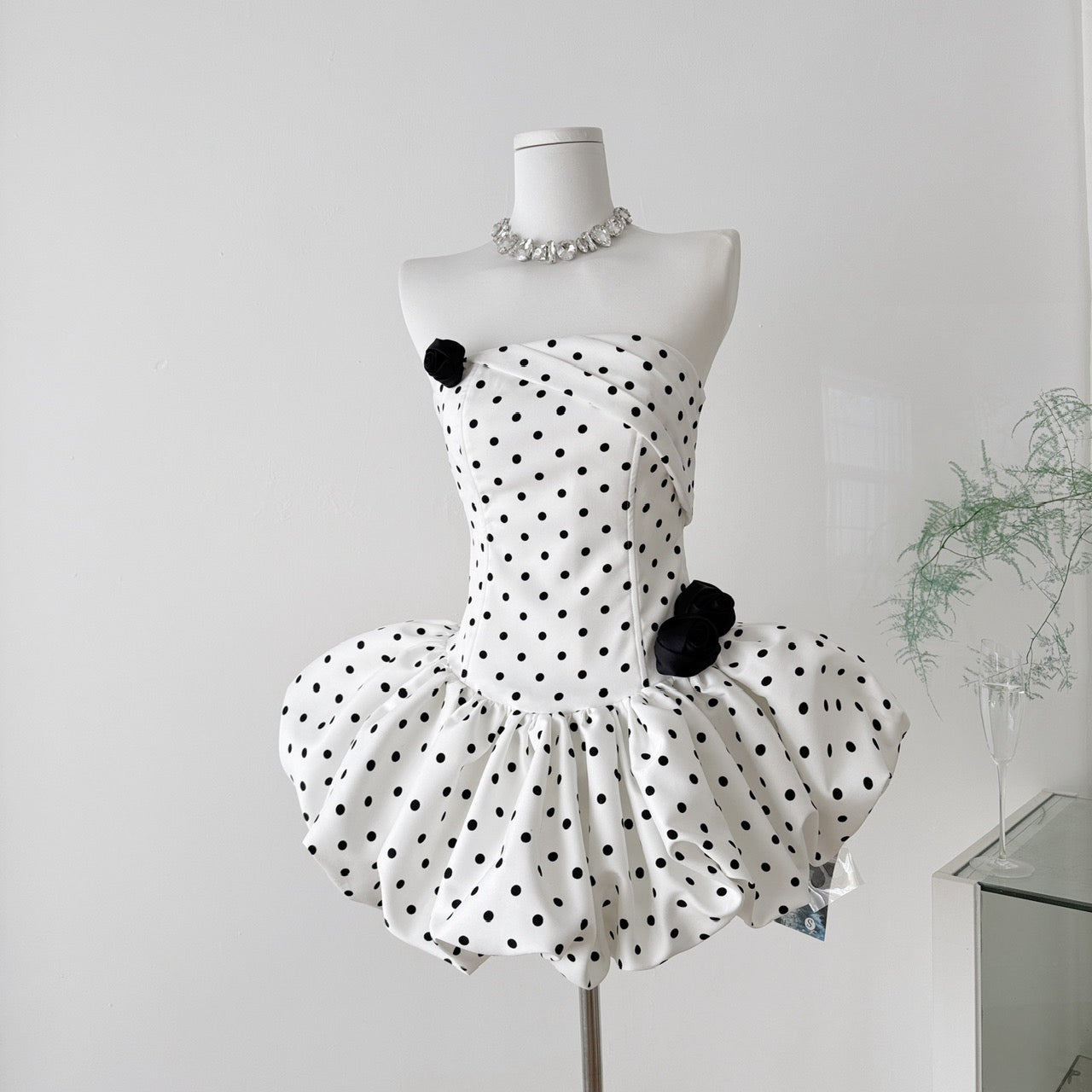 高品·日系流光 修身绑带波点鱼骨蓬蓬带胸垫连衣裙 Premium· Flowing Lights Fitted Lace-Up Polka Dot Bustier Tulle padded Dress