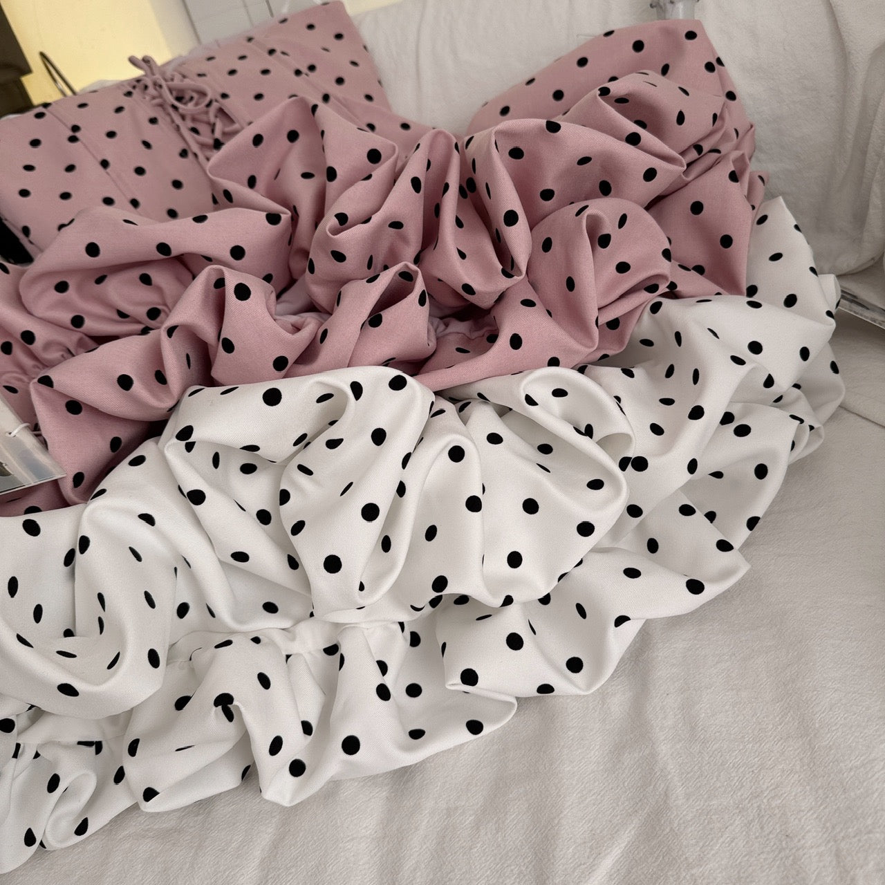 高品·日系流光 修身绑带波点鱼骨蓬蓬带胸垫连衣裙 Premium· Flowing Lights Fitted Lace-Up Polka Dot Bustier Tulle padded Dress