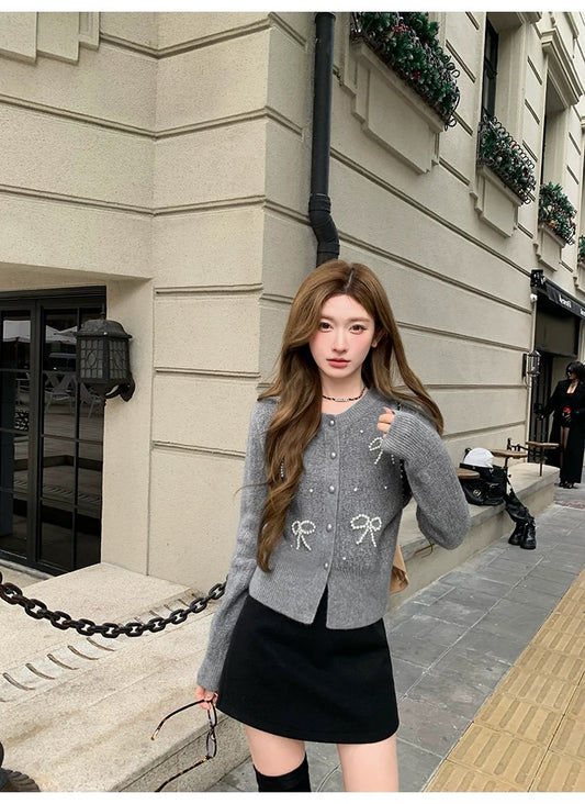 雪暖花开 蝴蝶结秋冬长袖针织开衫上衣 Snow-Warm Blossoms Bow-Knot Knit Cardigan – Long Sleeve Winter/Fall Sweater