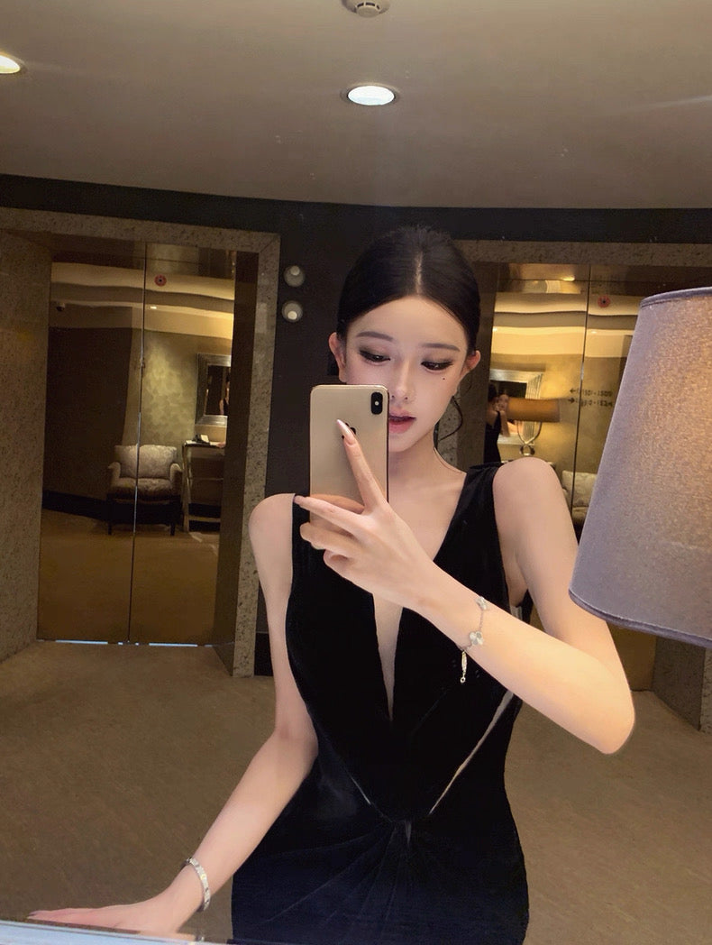 Life Edit · Velvet-Mesh Elegant Statement Dress