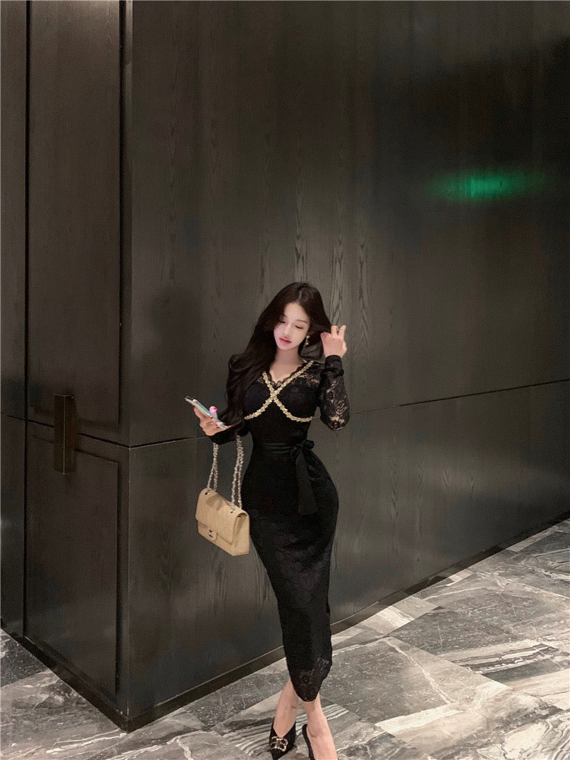 Moonlight Dress · V-Neck Heavily Sequined Long-Sleeve Lace Mermaid Dress - Short