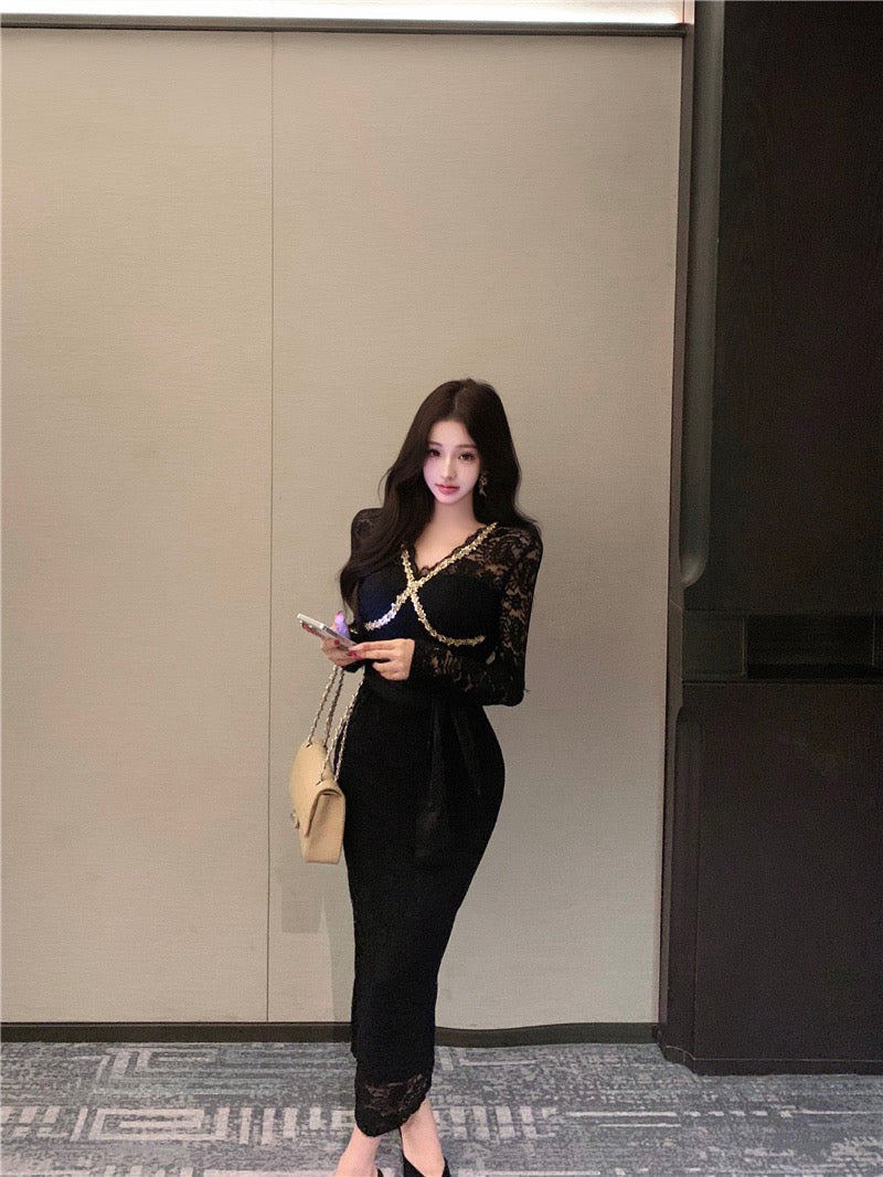 Moonlight Dress · V-Neck Heavily Sequined Long-Sleeve Lace Mermaid Dress - Short