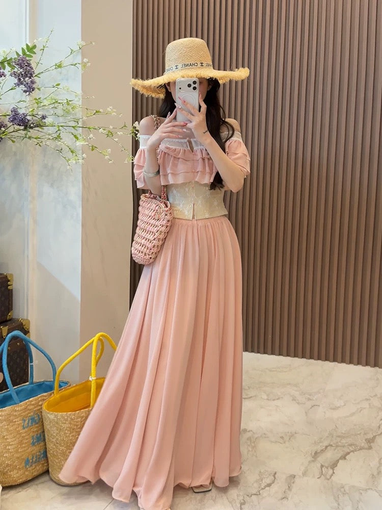 一字晴光 蕾丝拼接一字领雪纺半裙套装 Summer Light Lace Patchwork Off-Shoulder Chiffon Top and Skirt Set