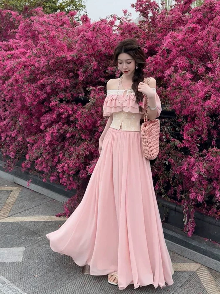 一字晴光 蕾丝拼接一字领雪纺半裙套装 Summer Light Lace Patchwork Off-Shoulder Chiffon Top and Skirt Set