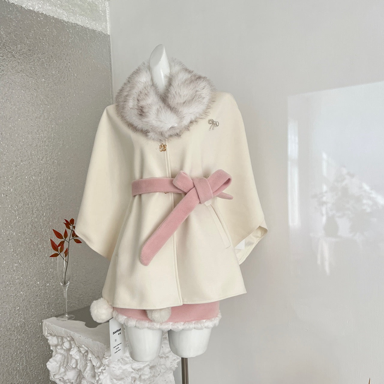 Overseas Heiress · Winter Thick Cape with Fur Collar & Belted Skirt Set