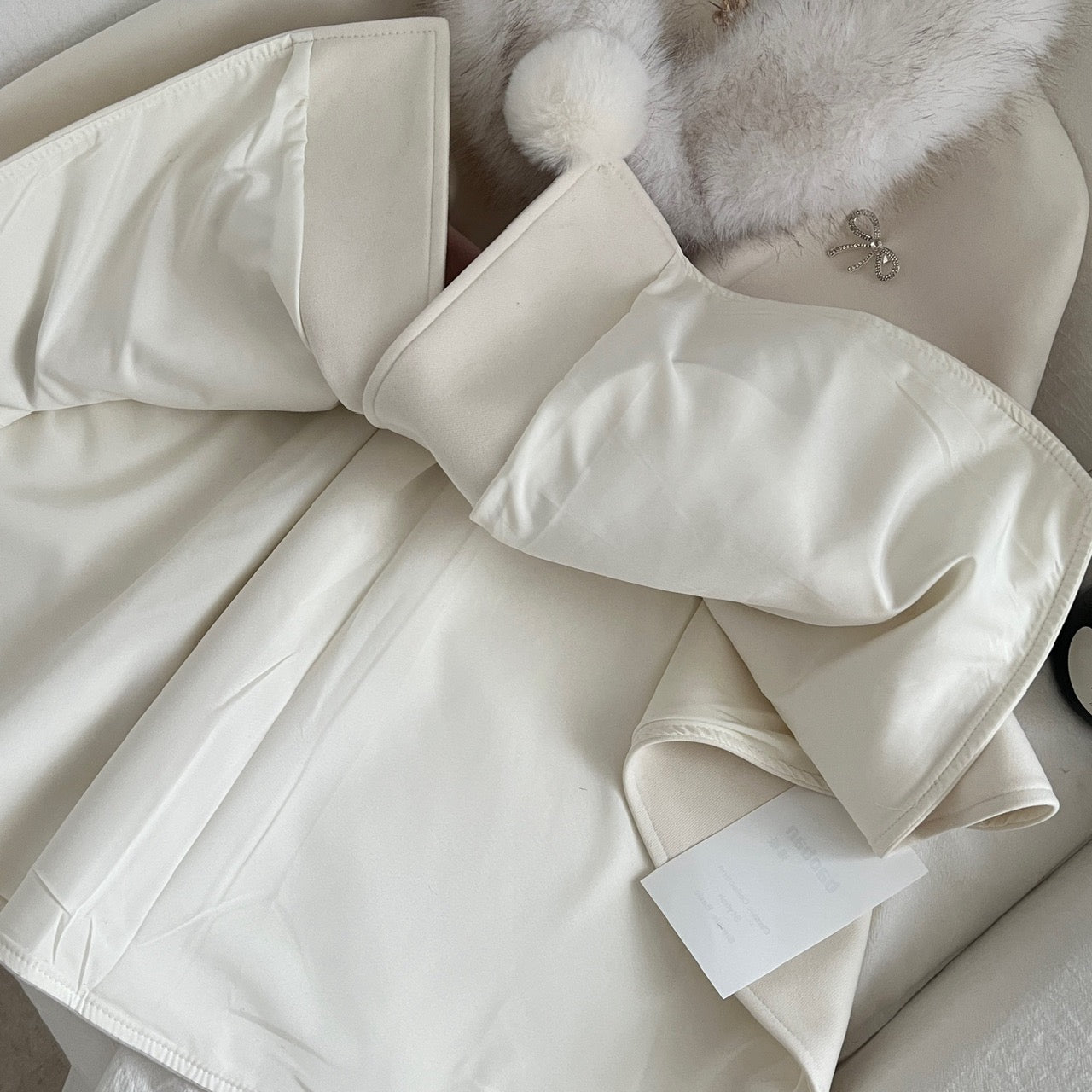 Overseas Heiress · Winter Thick Cape with Fur Collar & Belted Skirt Set