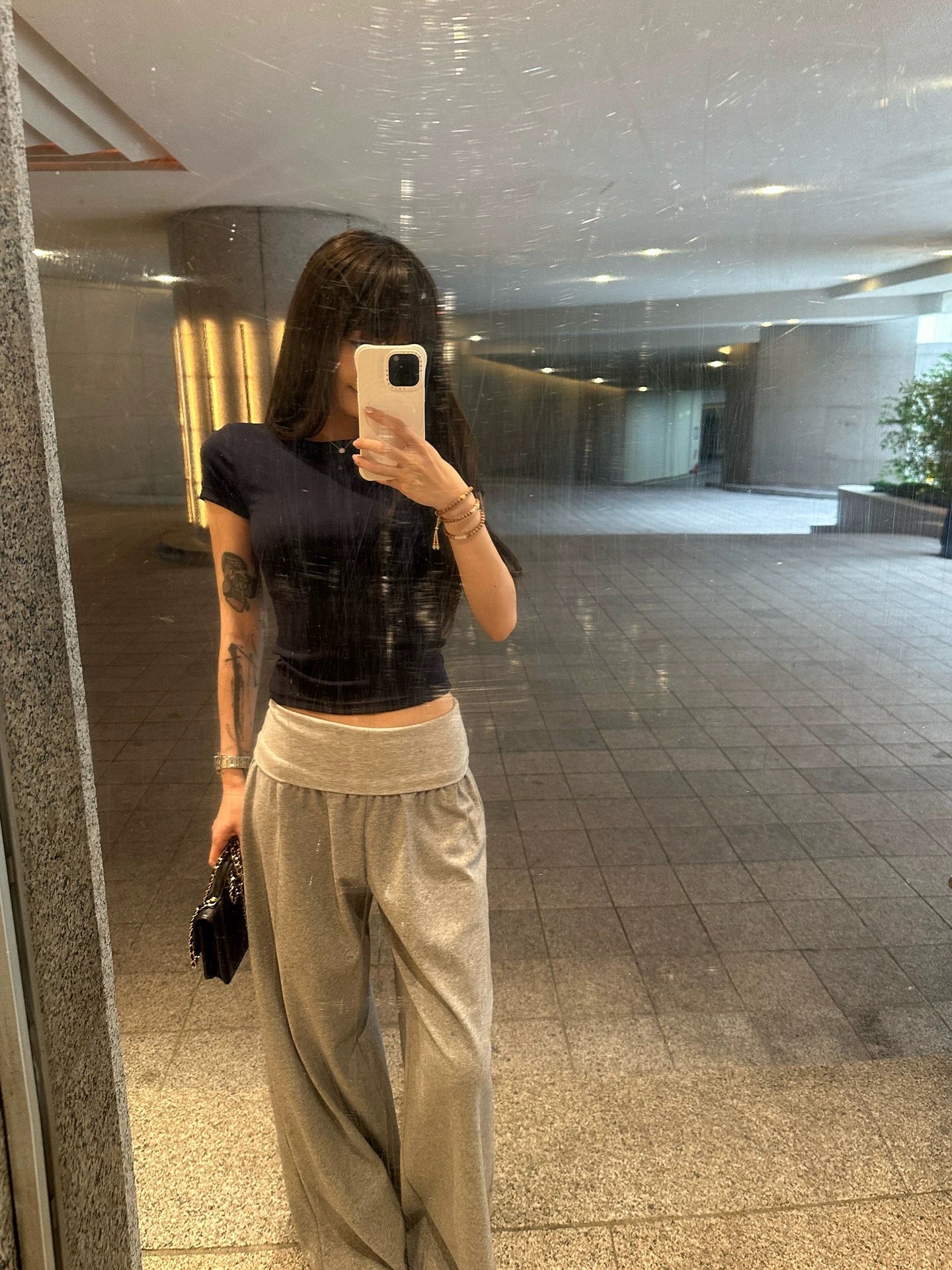 简白日常 纯色圆领短袖T恤+休闲裤套装 Clean Minimal Solid Crew Neck Tee & Casual Pants Set