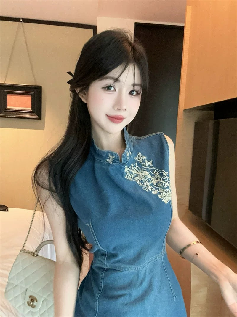 东方锦书 新中式牛仔旗袍连衣裙  Oriental Brocade Letters · New Chinese-Style Denim Qipao Dress