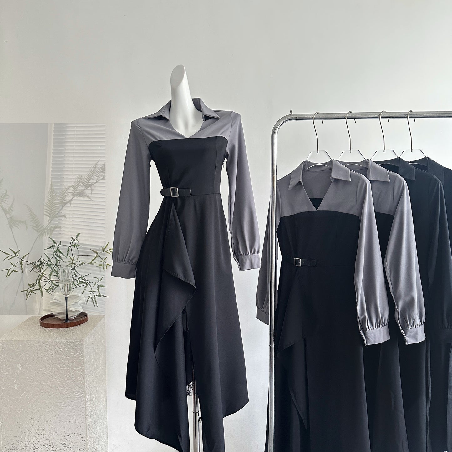 松羽珊 长袖蕾丝假两件连衣裙 Songyushan Long Sleeve Lace Faux Two-Piece Dress