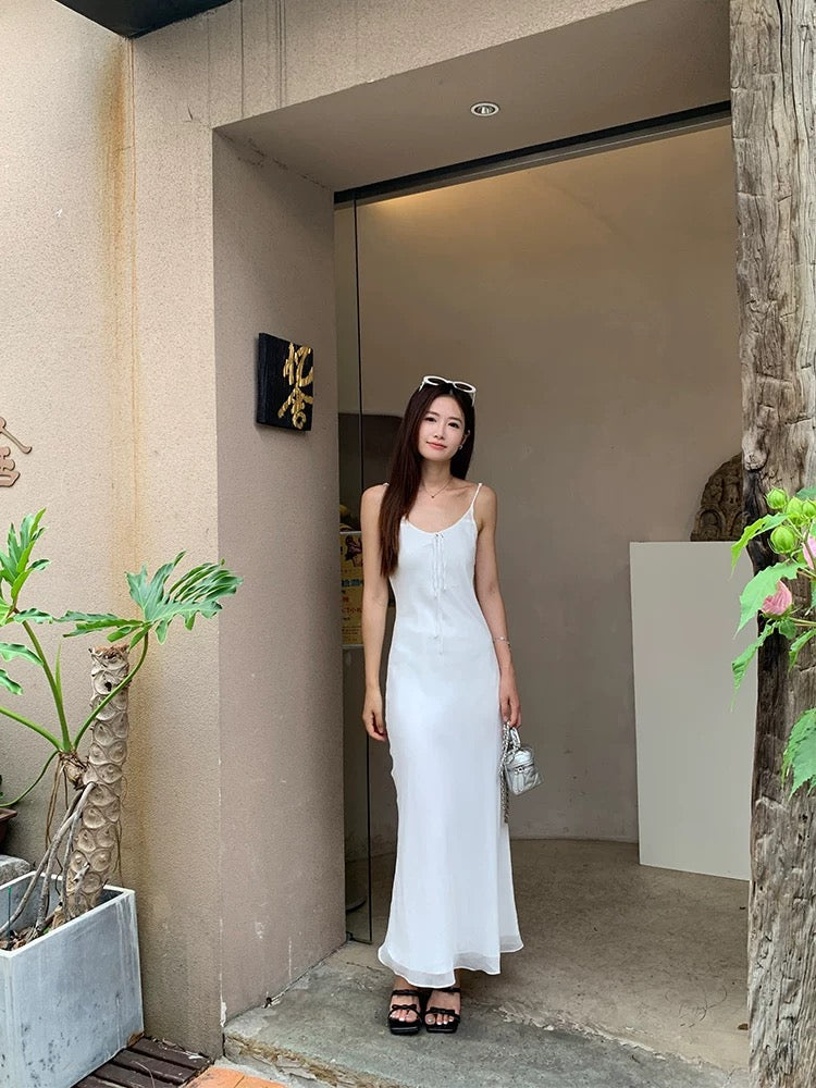 你很漂亮  百搭纯白单一连衣裙 A beautiful - versatile plain white dress