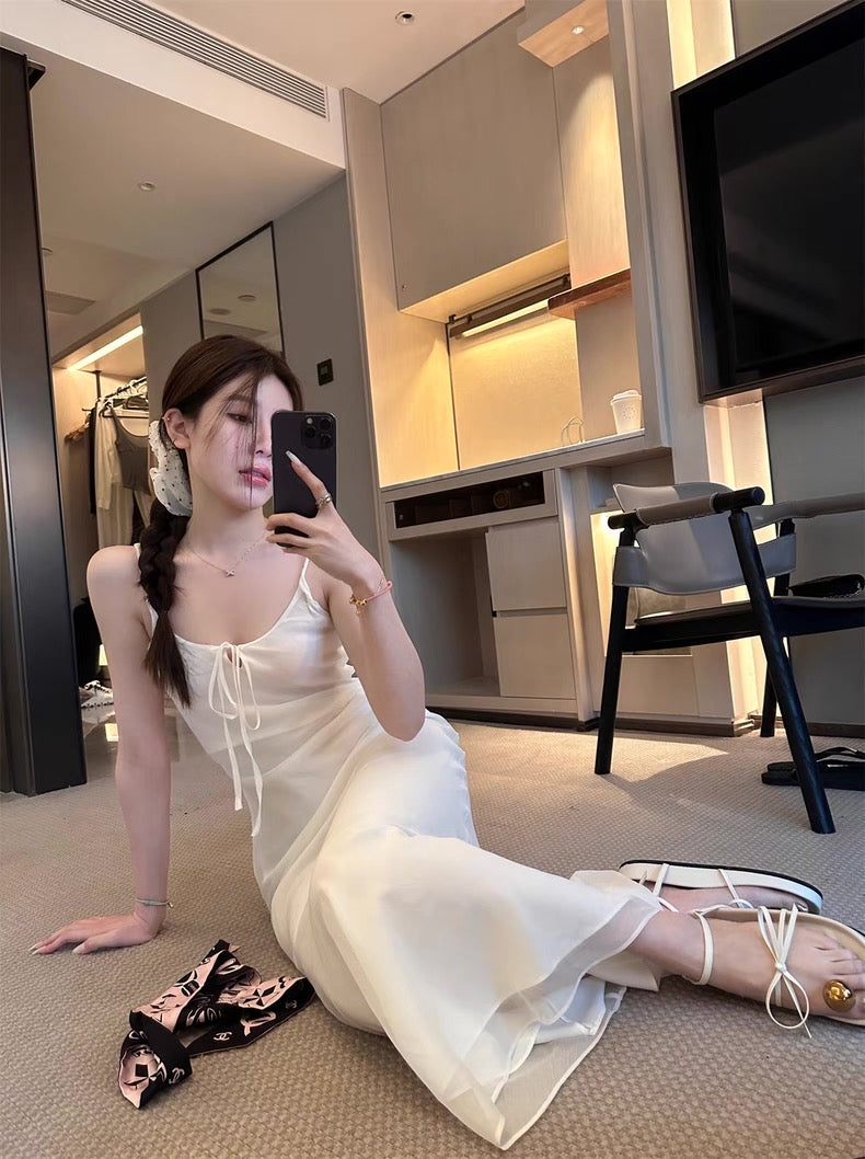 你很漂亮  百搭纯白单一连衣裙 A beautiful - versatile plain white dress