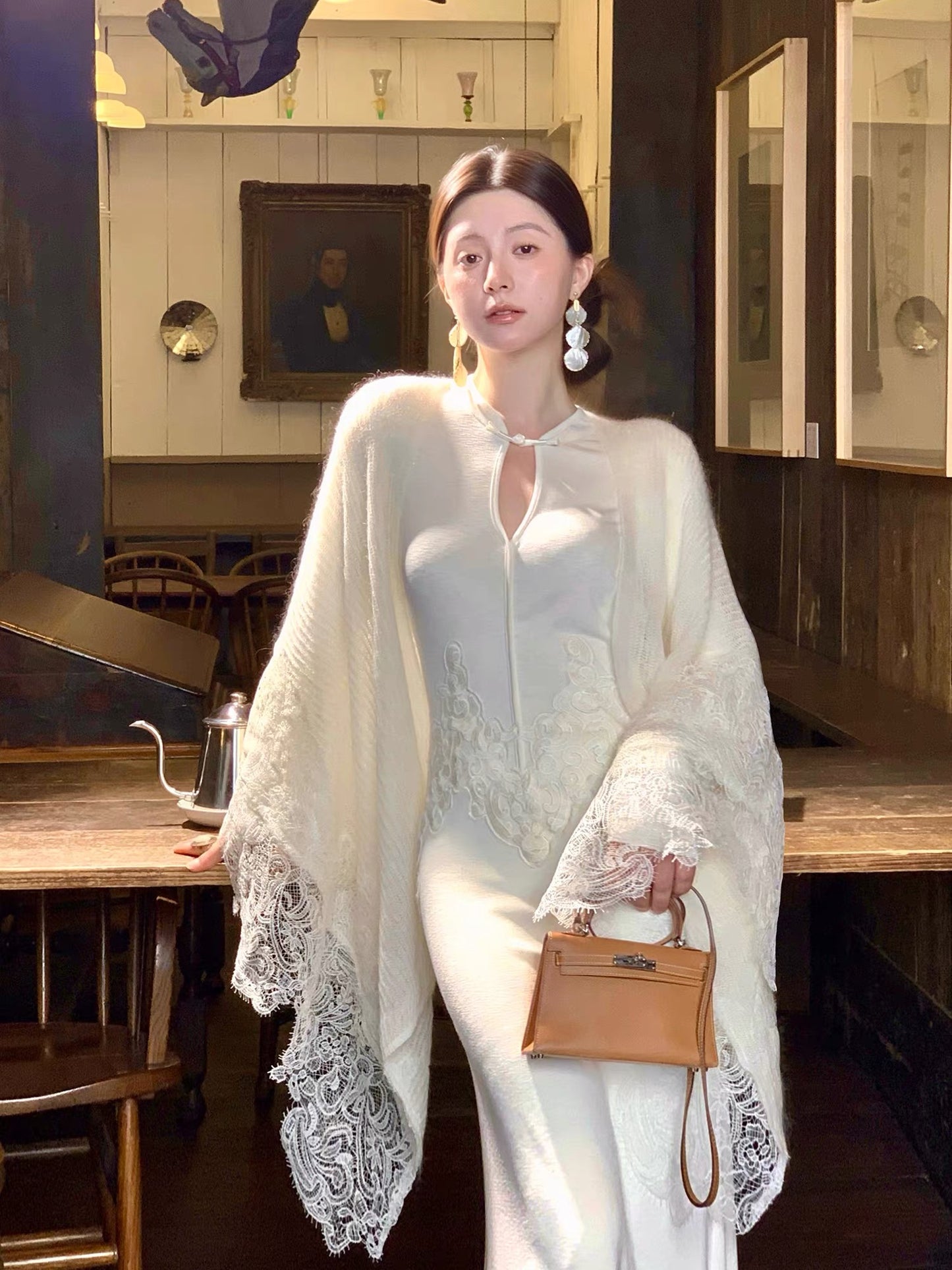 瓷生花 新中式复古盘扣开衫与旗袍连衣裙 Porcelain Blossom New Chinese-Style Vintage Frog-Button Cardigan and Qipao Dress
