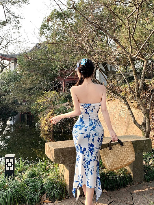 烟雨绮梦 Misty Reverie · Blue-and-White Porcelain Strapless New-Chinese Dress