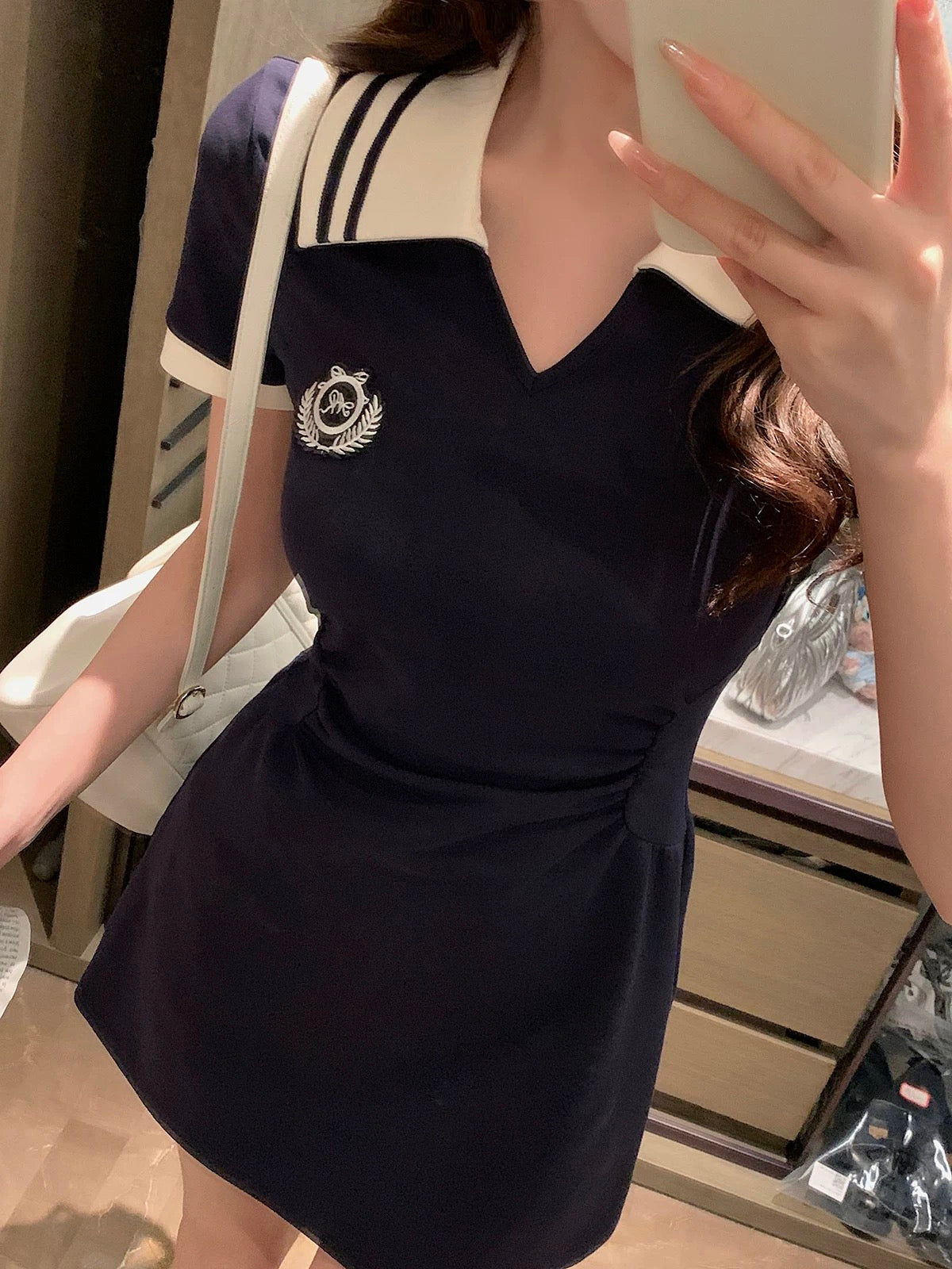 POLO女神 学生范收腰连衣裙 Goddess-Style Polo Dress with a Cinched Waist Preppy Student Look