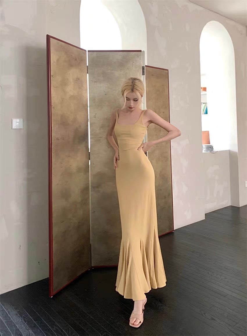 步步生莲 纯欲风修身性感连衣裙 Elegant Seductive Slim-Fit Dress with Pure Desire Aesthetic