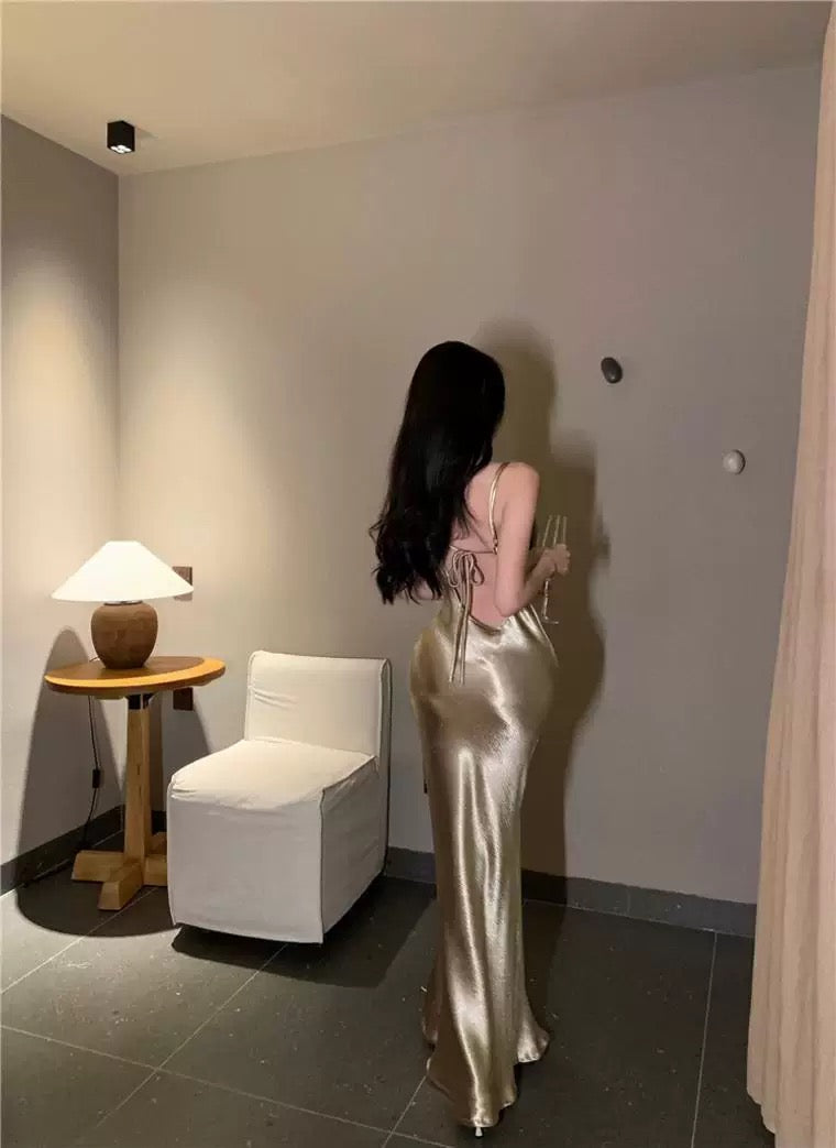 纸醉金迷 气质名媛露背小礼裙 Glamorous Socialite Backless Cocktail Dress