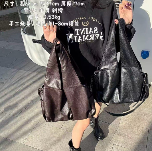 Nine-Pocket Vintage Waxed Leather Black Ins-Style Large Capacity Tote Bag