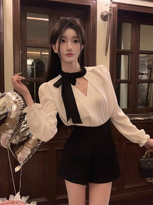 赫本早晨 黑白衬衫高腰短裤气质套装 Hepburn morning style: black and white shirt with high-waisted shorts set