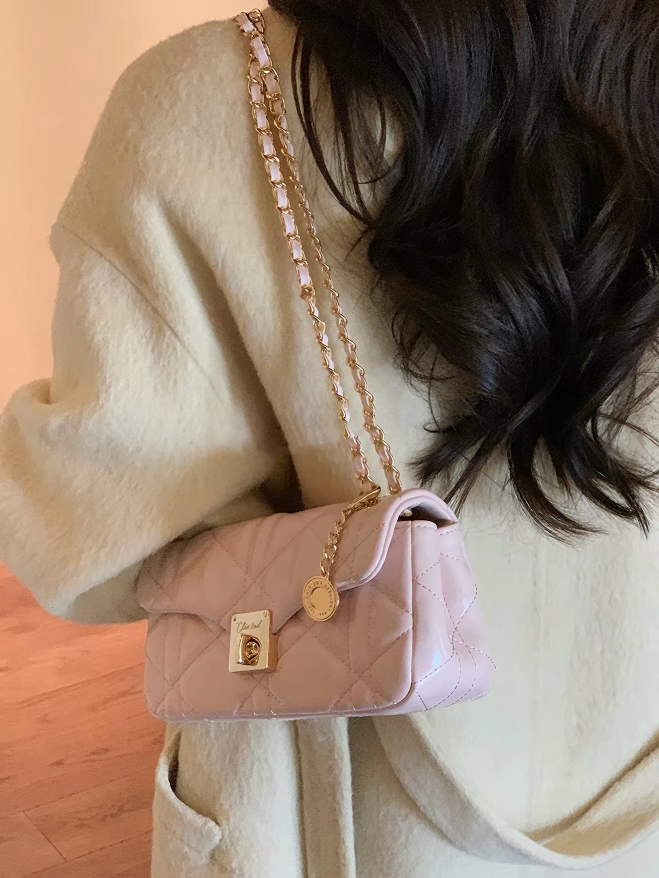 Sweet Cool Black-Pink Quilted Chain Shoulder Bag