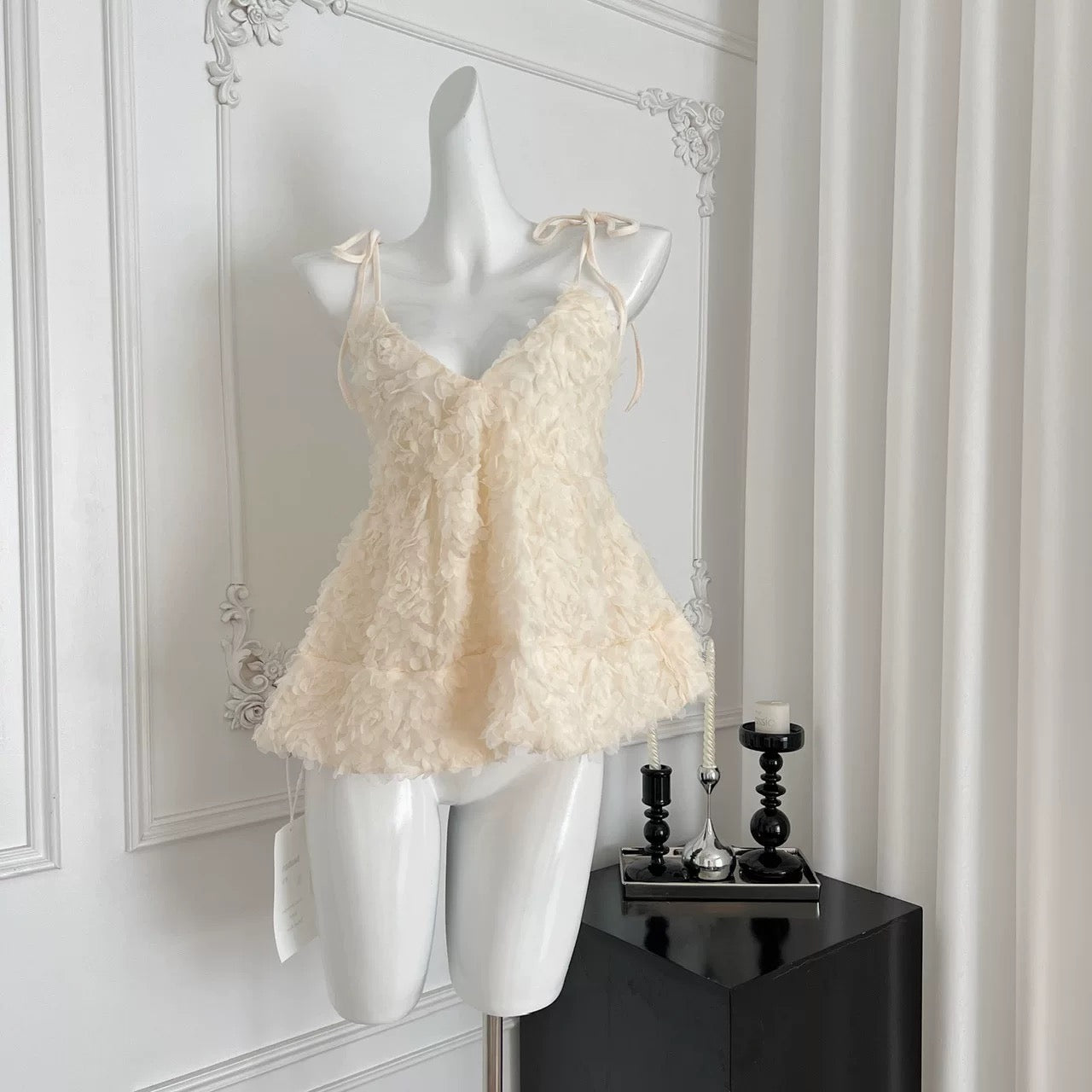 巴黎苏雪 山茶花吊带上衣 Paris Souxue – Camellia Spaghetti Strap Top