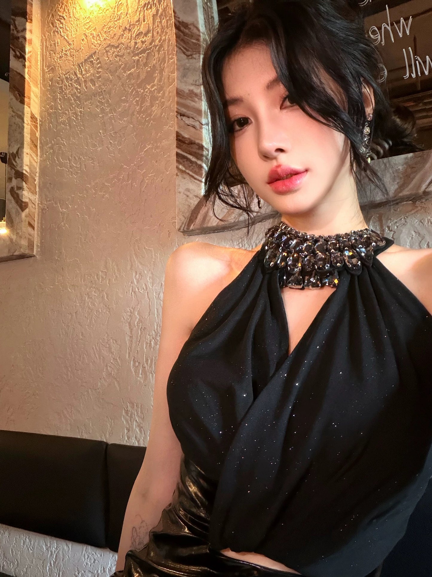 欲色都市 City Desire Embellished Diamond Halter Dress - Cut-out Sexy Mini Skirt