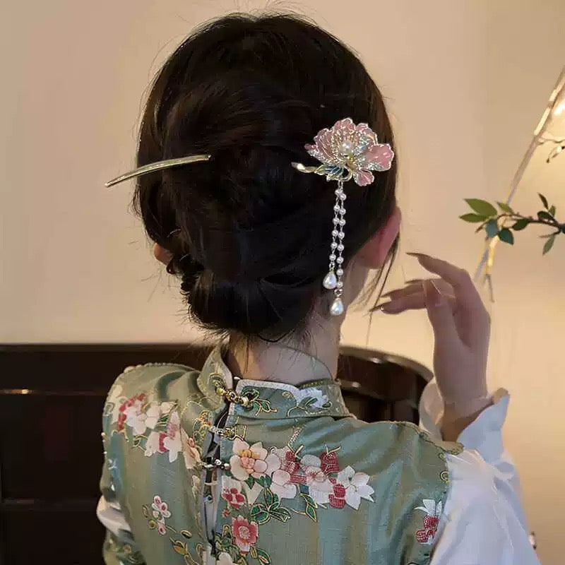 牡丹流苏 新中式粉色牡丹发簪 Peony & Tassel: New Chinese Style Pink Peony Hairpin