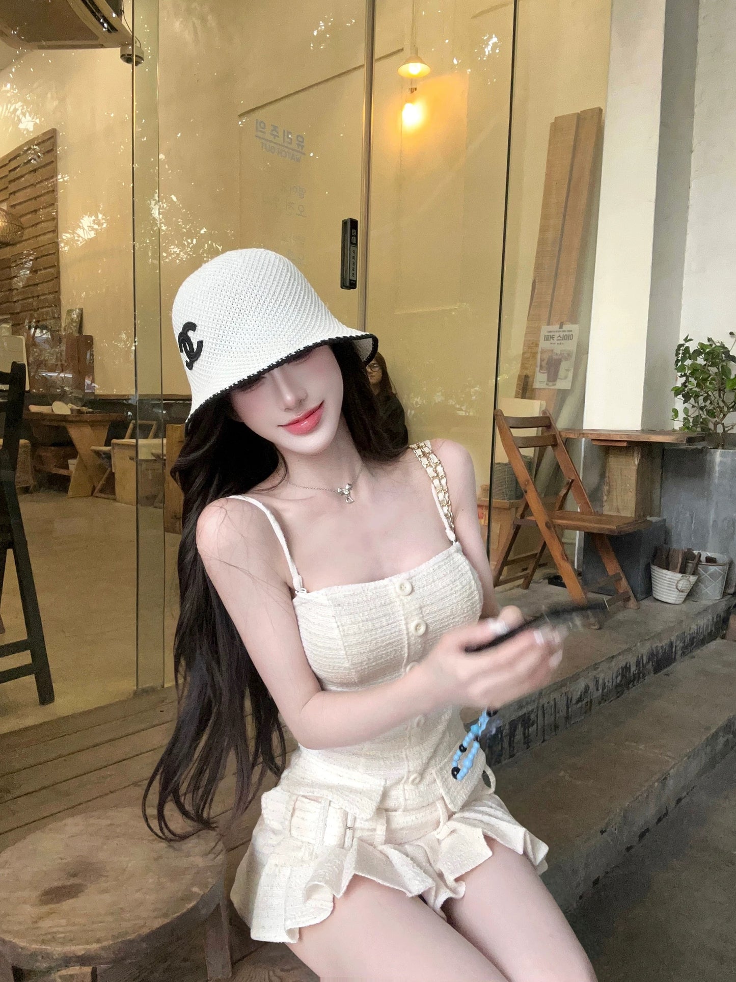 香香女孩 小香风吊带百褶半裙套装 Chanel Girl Chanel-Style Camisole and Pleated Skirt Set