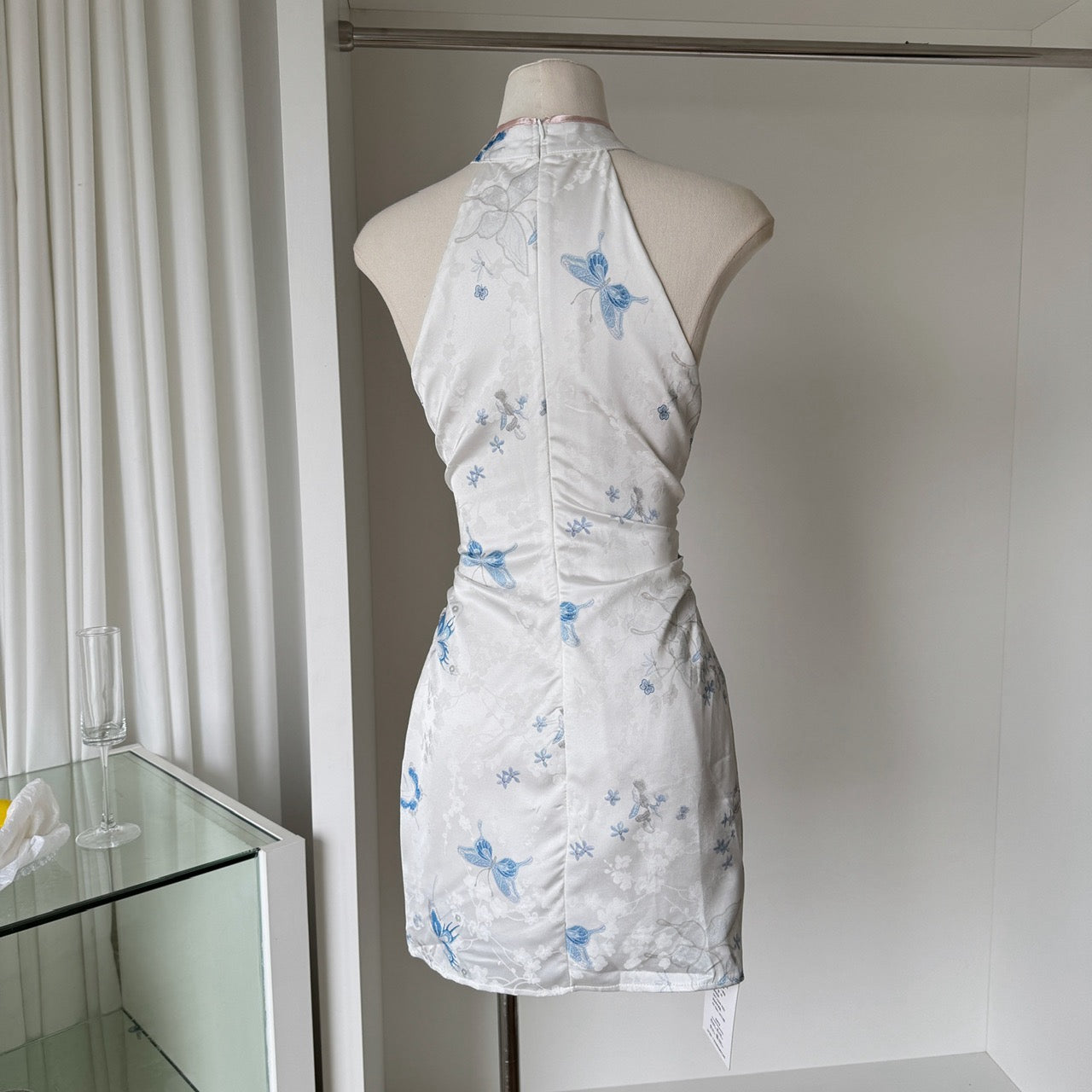 烟雨如梦 气质挂脖短款旗袍 Misty Dream Halter Neck Short Qipao with Elegant Charm