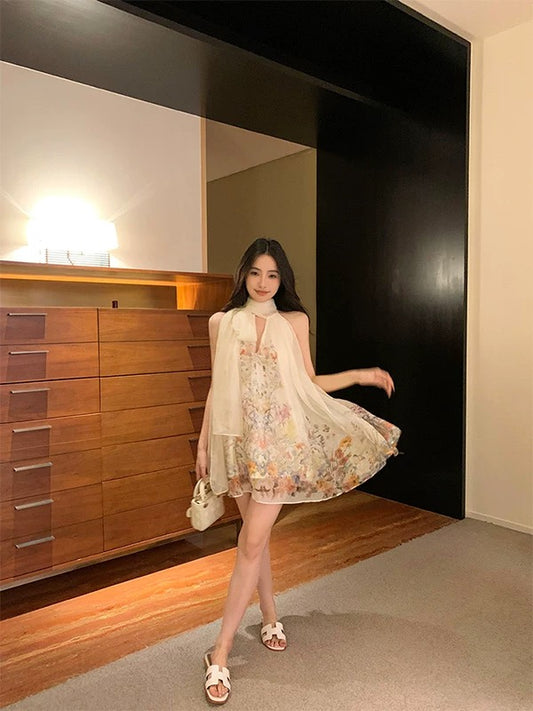 云烟剪影 印花网纱挂脖连衣裙  Misty Silhouette Printed Mesh Halter Neck Dress