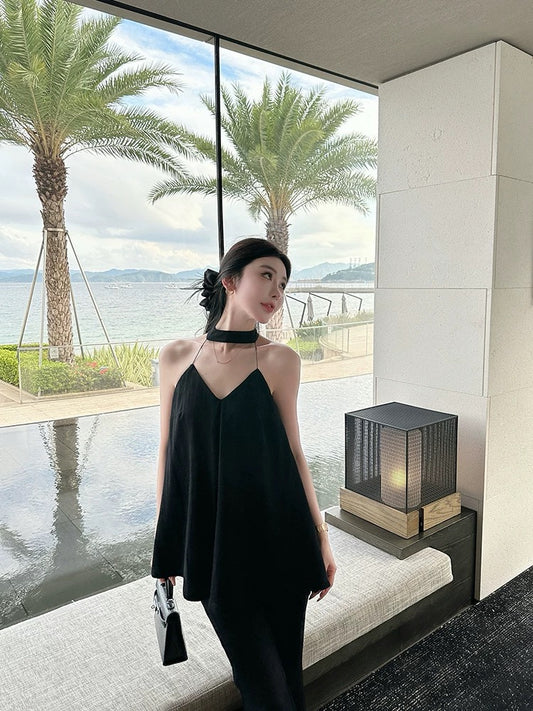 纯欲轻氧 挂脖吊带喇叭裤套装 Pure and Airy Halter Neck Cami with Flared Pants Set