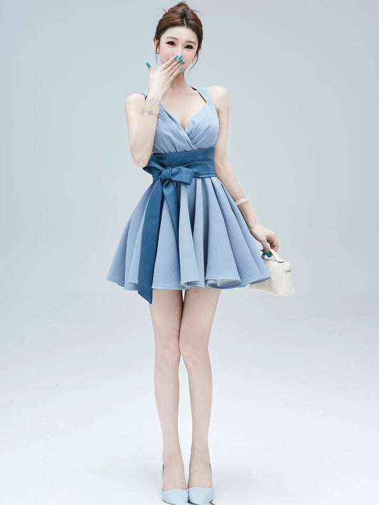 梦幻之境 轻奢气质收腰洋气连衣裙 Dreamy Elegance: Luxe Waist-Cinching Statement Dress